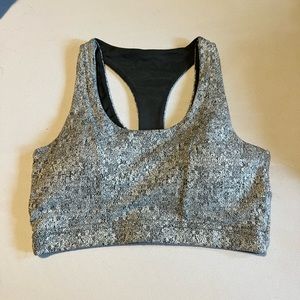 Gymshark Fleur Texture Sports Bra - Charcoal Marl